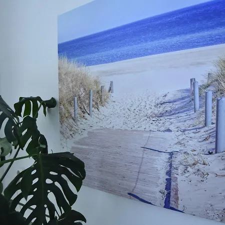 Апартаменты Quaint Apartment In Bergen Aan Zee Near Beach Берген ан Зее
