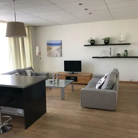 Quaint Apartment In Bergen Aan Zee Near Beach *